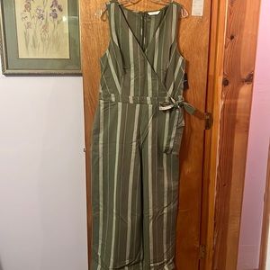 Lucky Brand jumpsuit. New with tags size L